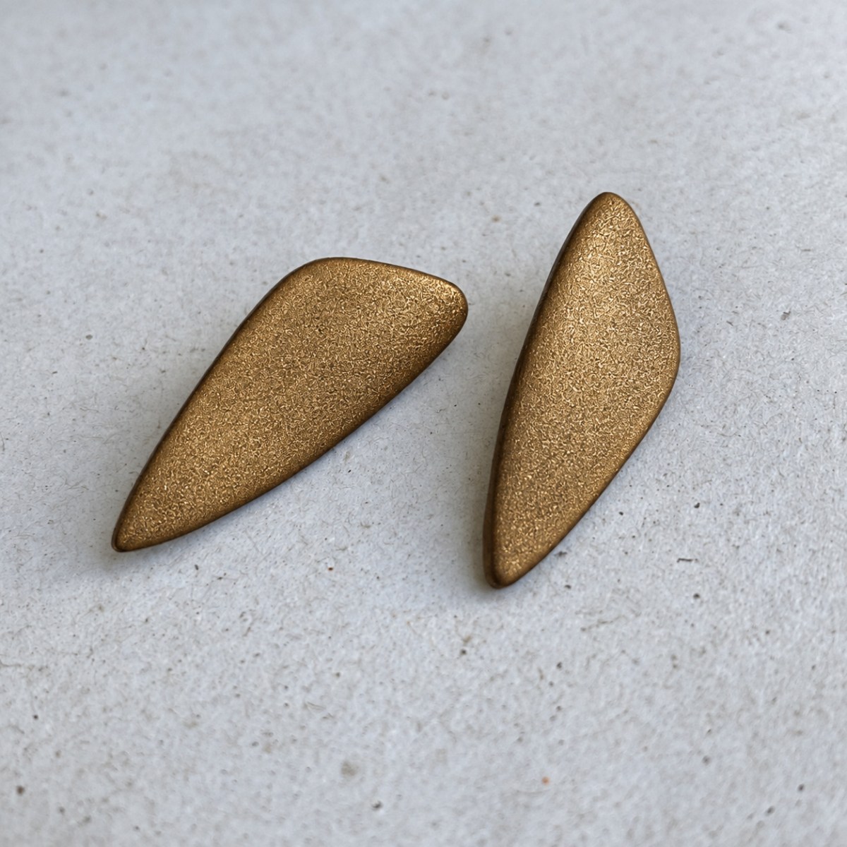 ZOURI METAL BRONZE
